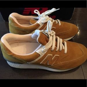 R A R E !!m New Balance W576MU WOMANS WHEAT-FIELD.
